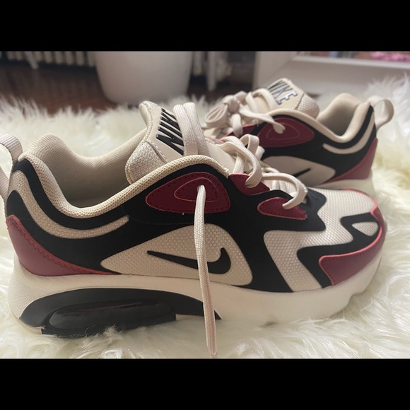 Exclusive Nike sneakers size US 6.5 - Picture 6 of 8